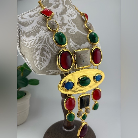 Vintage Statement Necklace – Multicolor Gemstone Design ✨ - Picture 10 of 11